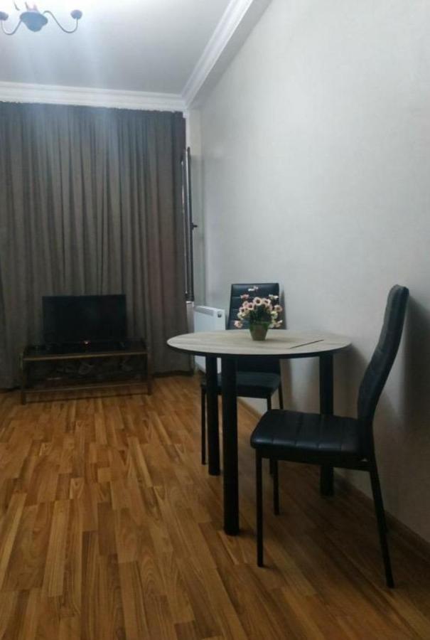 Cozy Home Tbilisi Esterno foto