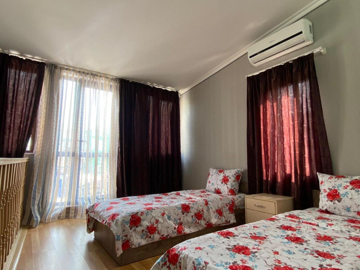 Cozy Home Tbilisi Esterno foto