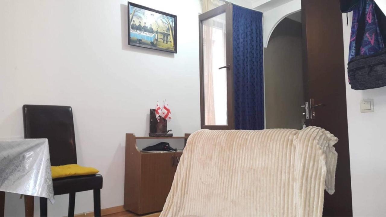 Cozy Home Tbilisi Esterno foto